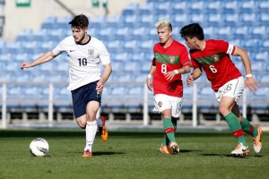 Ruben Neves con la nazionale Under-17 portoghese  (foto www.zimbio.com)