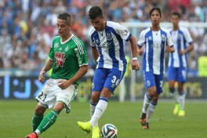 Ruben Neves in azione durante una amichevole estiva  (foto www.footballtalentscout.net)