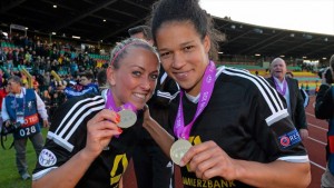 Le autrici dei gol, Mandy Islacker e Célia Šašic  (fonte foto www.uefa.com)