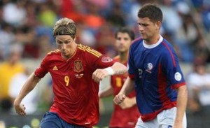 Arrieta contro Fernando Torres