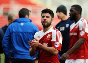 Yaser Kasim, centrocampista dello Swindon