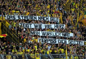 Striscione-Gotze